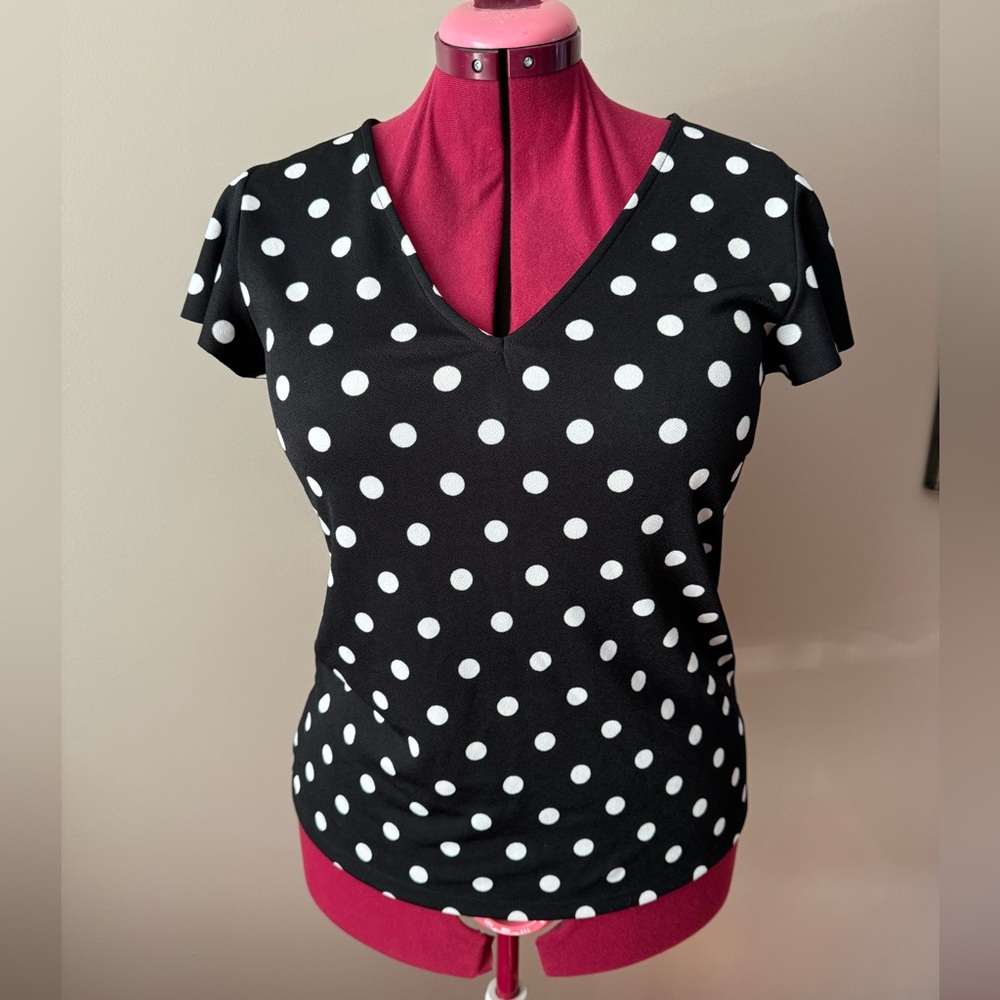 Polk a dot shirt